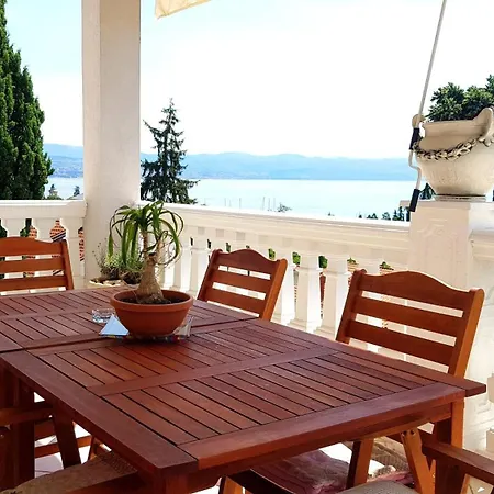 Luxurioeses Penthouse Mit Blick Auf Gesamte Kvarner Bucht Apartment *
